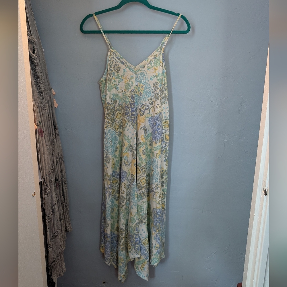 Vintage Hawaiian Tropic Blue and Green Floral Trapeze Kerchief Maxi